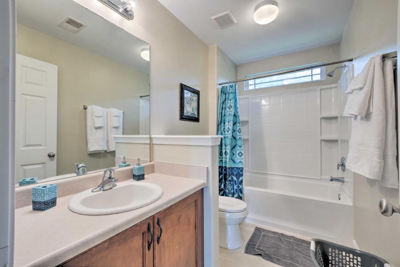 Spacious Pooler Home With Family-Friendly Perks Саванна Екстер'єр фото
